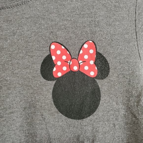 Minnie Mouse t-shirt, silhouette on back - Picture 2 of 4